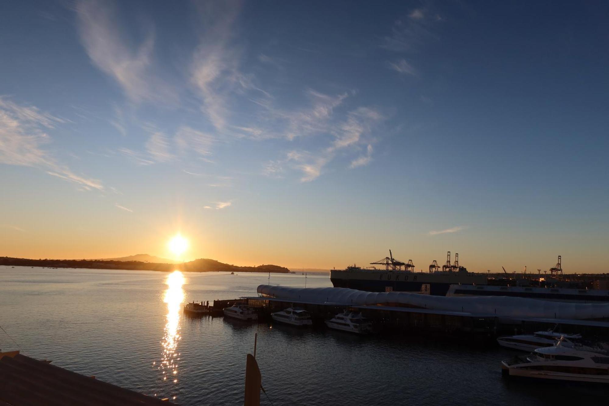 Penthouse Apartment With Stunning Harbour Views オークランド エクステリア 写真
